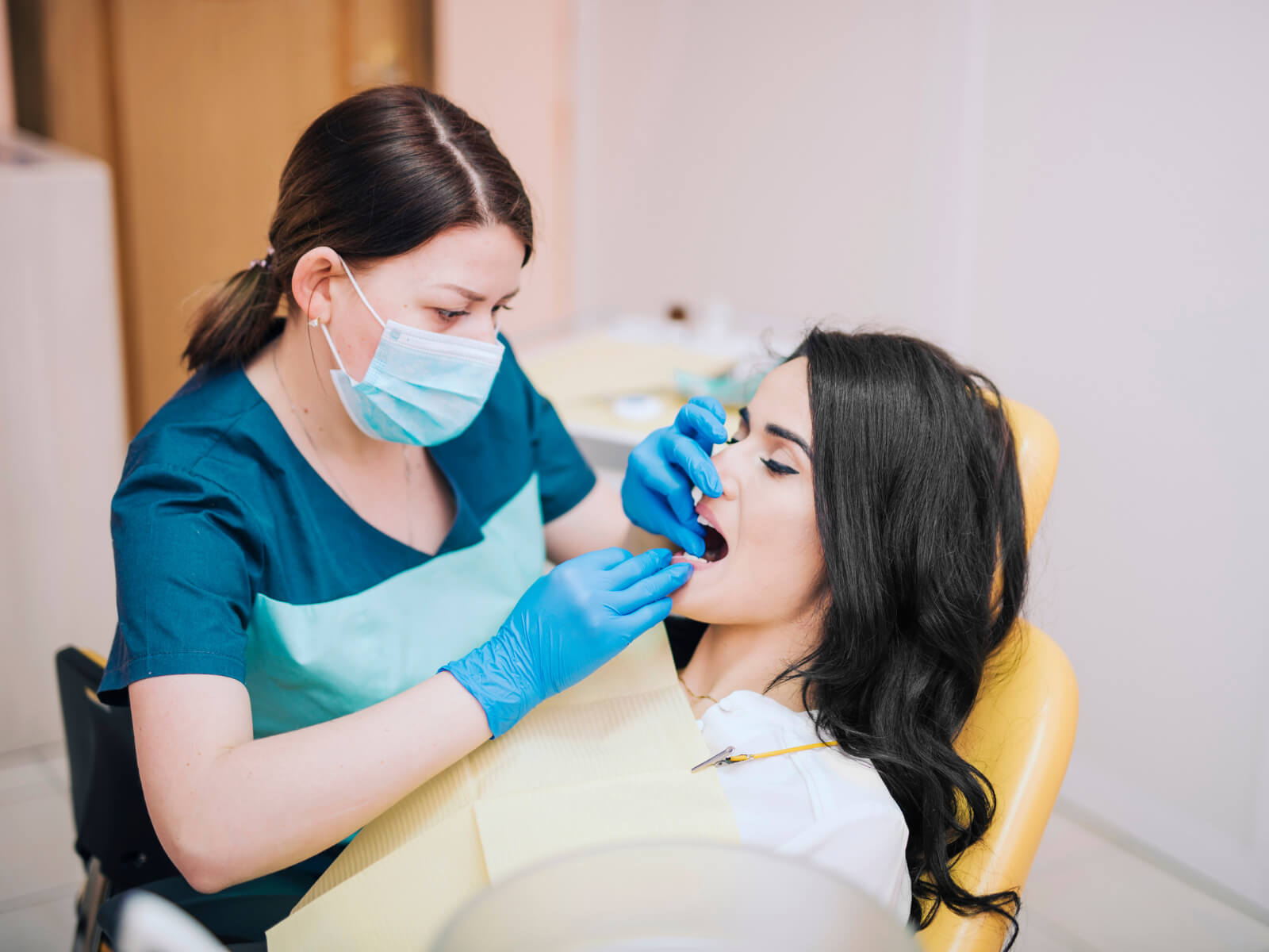 What To Expect During a Routine Oral Exam
