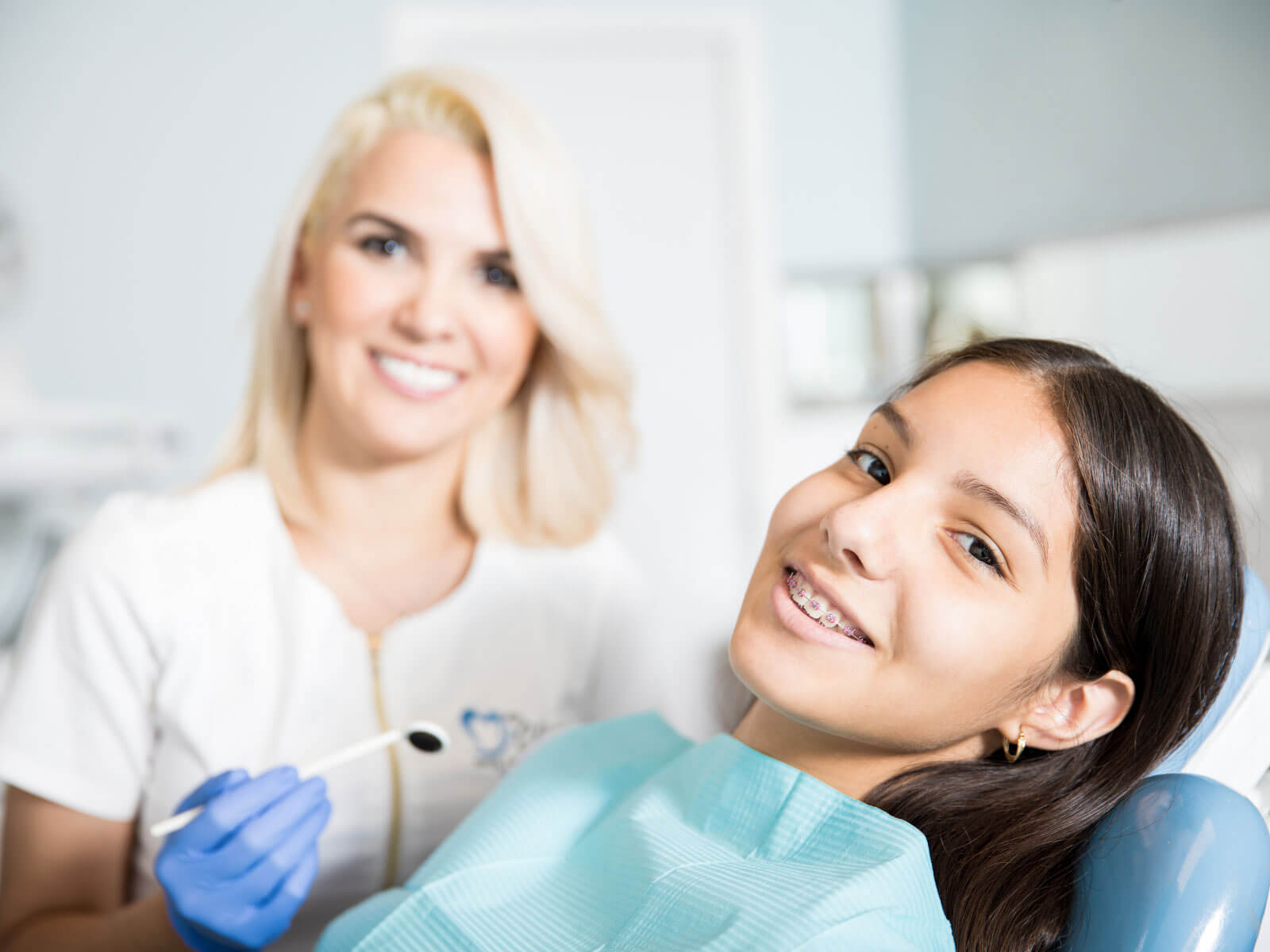 Braces for Teens: 10 Tips for a Smooth Orthodontic Journey
